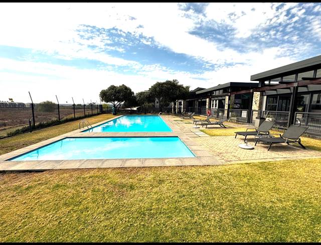 2 BEDROOM APARTMENT FOR SALE IN WESTLAKE ECO ESTATE